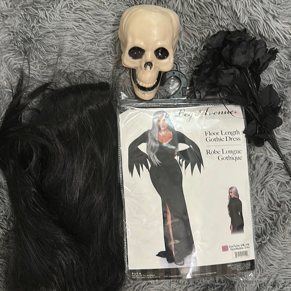 Addams Family Morticia Halloween costume Leg Avenue gothic dress wig dead flower
